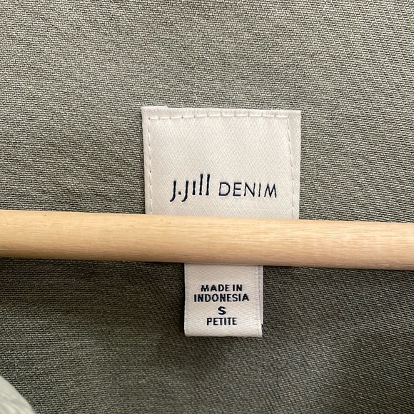 J.JILL DENIM light army green long button down jacket.  S - Picture 9 of 9